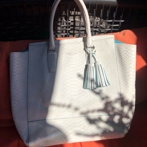 Coach collection white snakeskin bag with Turquoise interior Authentic - Picture 6 of 7